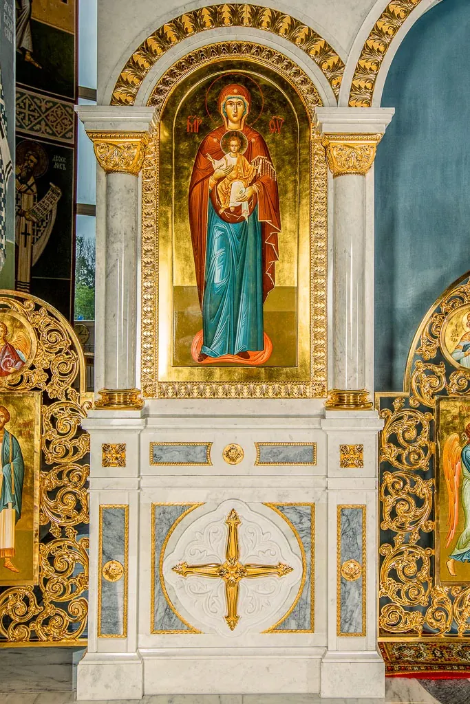 Иконостас из белого мрамора и бронзы (арт. 119) — мрамор, коелга, бронза